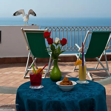 Hotel Calabattaglia Ventotene