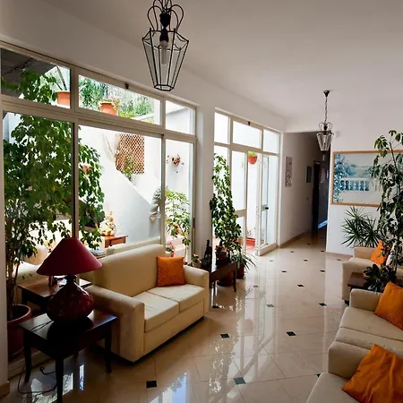 Hotel Calabattaglia Ventotene